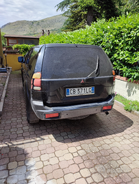 Mitsubishi pajero sport