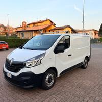 FURGONE RENAULT TRAFIC