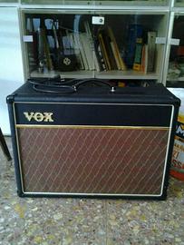 Amplificatore VOX AC 15