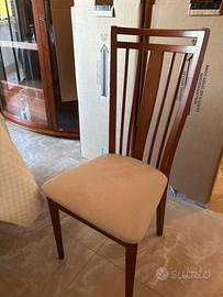 Tavolo di Cristallo con piedi in legno fazzini