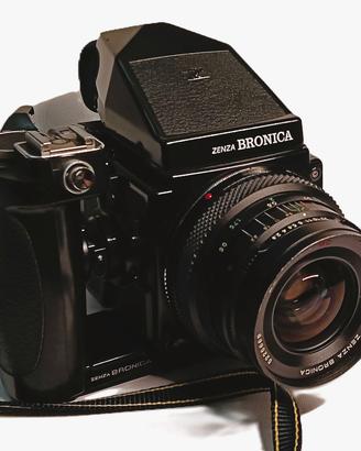 ZENZA BRONICA