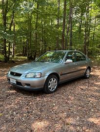 Honda Civic Berlina