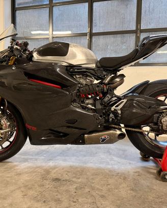 Ducati 1199R solo pista