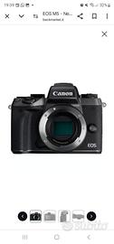 Canon M5 mirrorless con adattatore per obiettivi  