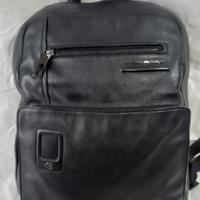 zaino piquadro nero in pelle 