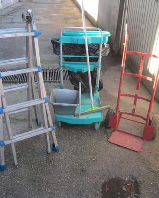 CARRELLO X PULIZIE AZIENDALE+SCALETTO +CARRELO PAC
