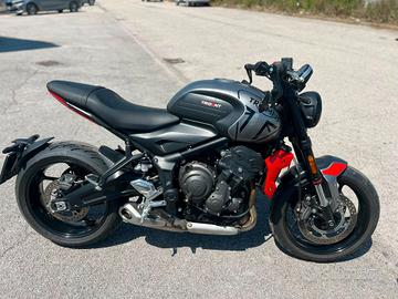 Triumph Trident 660