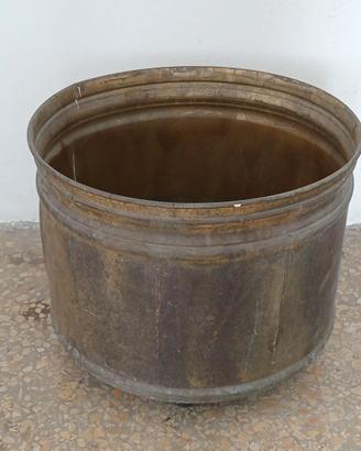 Portavaso o Fioriera, Ottone Antico.