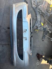 PARAURTI ANTERIORE PEUGEOT 307 ANNO:2004