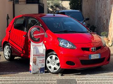 Toyota Aygo 1.0 12V VVT-i 5 porte Deep Ocean Conne