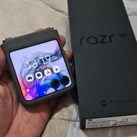Motorola razr 50 