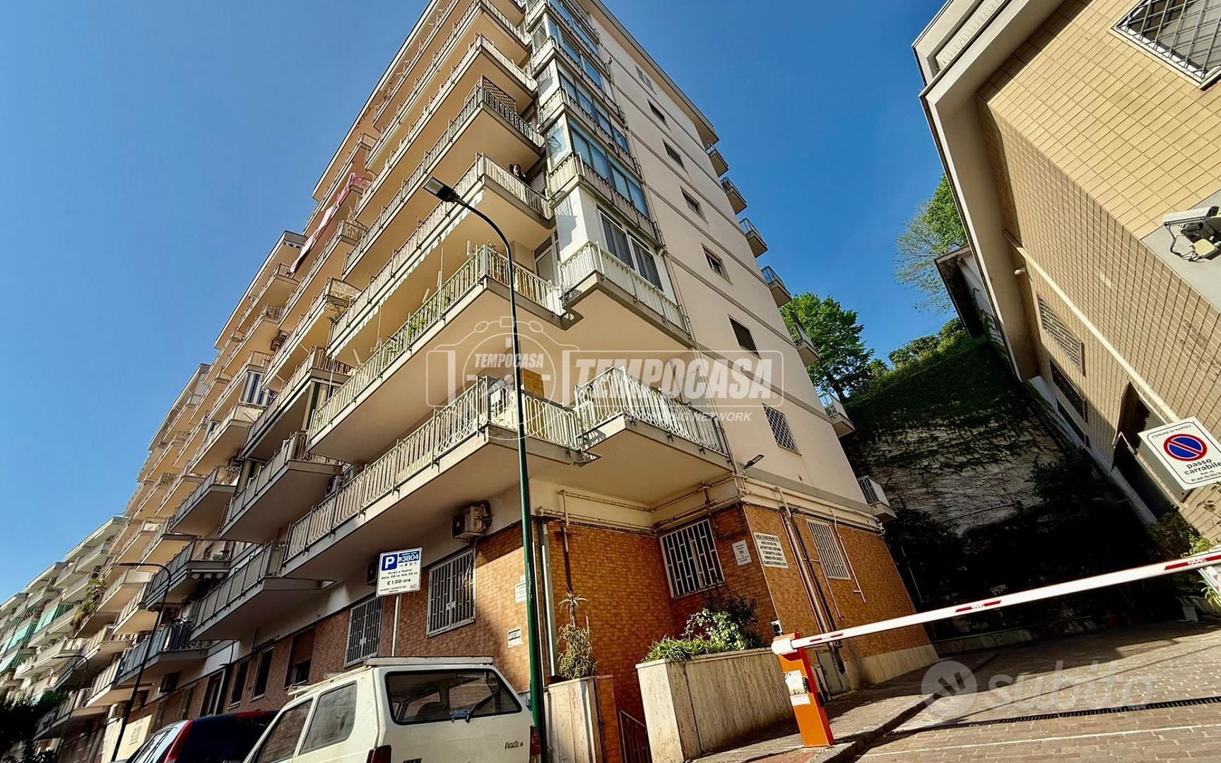 Apartment in Napoli, San Ferdinando, Municipalità 1 - Vista 4