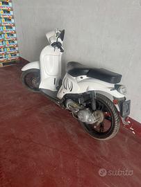 scarabeo 50