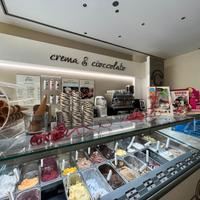 Attività commerciale gelateria caffè