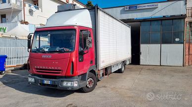 Eurocargo 80 e 21 con  solo 130 mila km