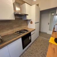 Appartamento ammobiliato piano rialzato