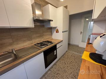 Appartamento ammobiliato piano rialzato