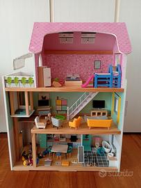 Casetta delle bambole...con accessori!