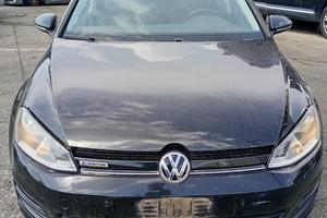 Volkswagen Golf VII Anno 2015 - SOLO PER RICAMBI