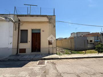 CASA INDIPENDENTE A SAN MICHELE SALENTINO