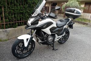 Honda nc 700 DCT 700 38kw 2 OPZ. LEGGI