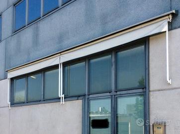 Tenda avvolgibile a compasso (tot. 8.3 x 1.6 mt)