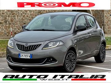LANCIA Ypsilon HYBRID GOLD+NAVI+SENSORI PARK+5 P