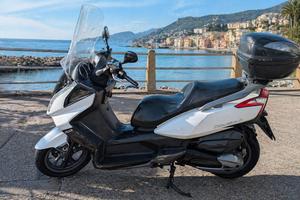 Kymco downtown 300i
