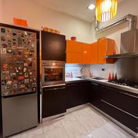 Cucina ernesto meda arancio e wengé