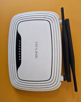 Router wifi TP-LINK model TL-WR841N