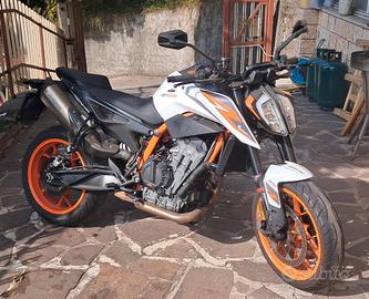 Ktm Duke 890
