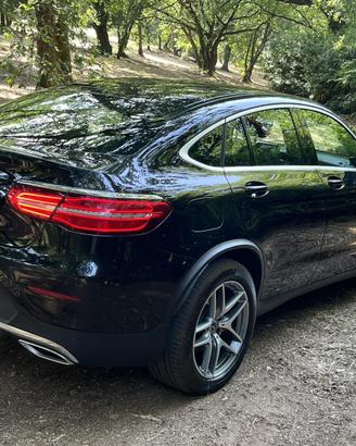 Mercedes GLC -KLASSE GLC 220 D 4 MATIC AMG LINE