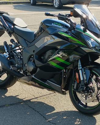 Kawasaki Ninja 1000 SX anno 2020 pochissimi Km