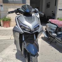 LEM NH 125 CC MOTORE VOGE