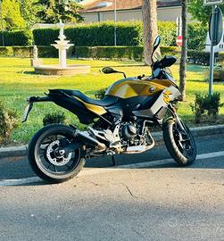 BMW F 900 XR