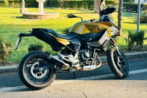 BMW F 900 XR