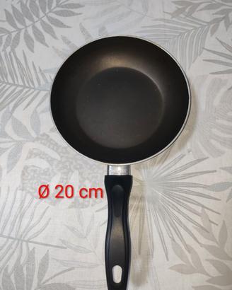padella anti aderente 20 cm