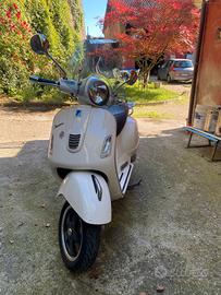 Vespa 300 GTS