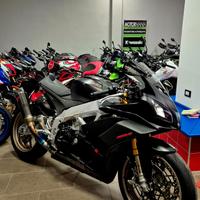 Aprilia RSV4 Factory 5000 KM AKRAPOVIC