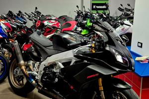 Aprilia RSV4 Factory 5000 KM AKRAPOVIC