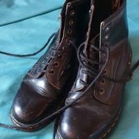 Dr marteens anfibi nr 39 usati