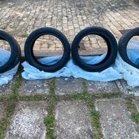 4 gomme estive Pirelli P7 225/45 R18 + 255/40 R18