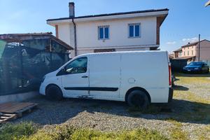 FIAT SCUDO 2.0 PER RICAMBI INTERO DEMOLITO