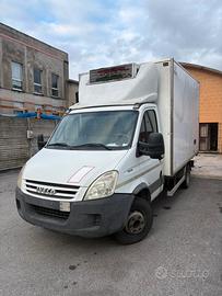 Iveco daily 65C15 cella frigo trasporto carni