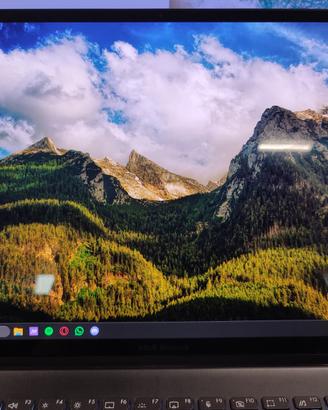 ASUS Zenbook 14 ryzen 7 5825U 16 gb ram