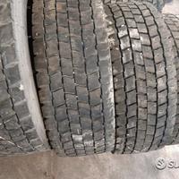 4 gomme usate 295 60 22.5 atlas