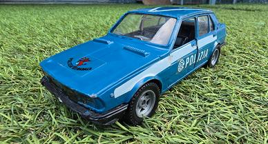 Polistil A.R. Giulietta 1.6 Polizia scala 1/25