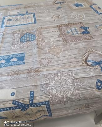 Tovaglia antimacchia 130x160 Nuova