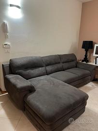 Divano angolare con chaise longue