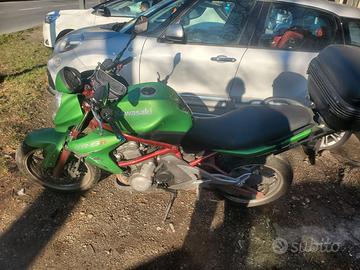 Kawasaki ER 6N - 2007